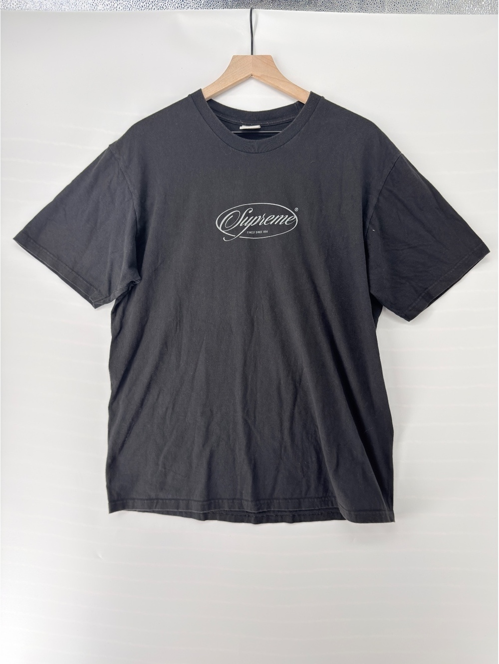 Supreme Oval Logo Embroidered T Shirt Black Men's Large Made in USA Authentic